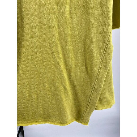 Chalet Women's Pistachio V-Neck Asymmetrical Tunic Top With Side Buttons & 3/4 S - Picture 11 of 13